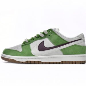 Nike Dunk Low SE“85” Vlad DO9457-103