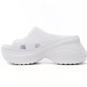 BALENCIAGA Pool Crocs White 677389 W1S8E 9000